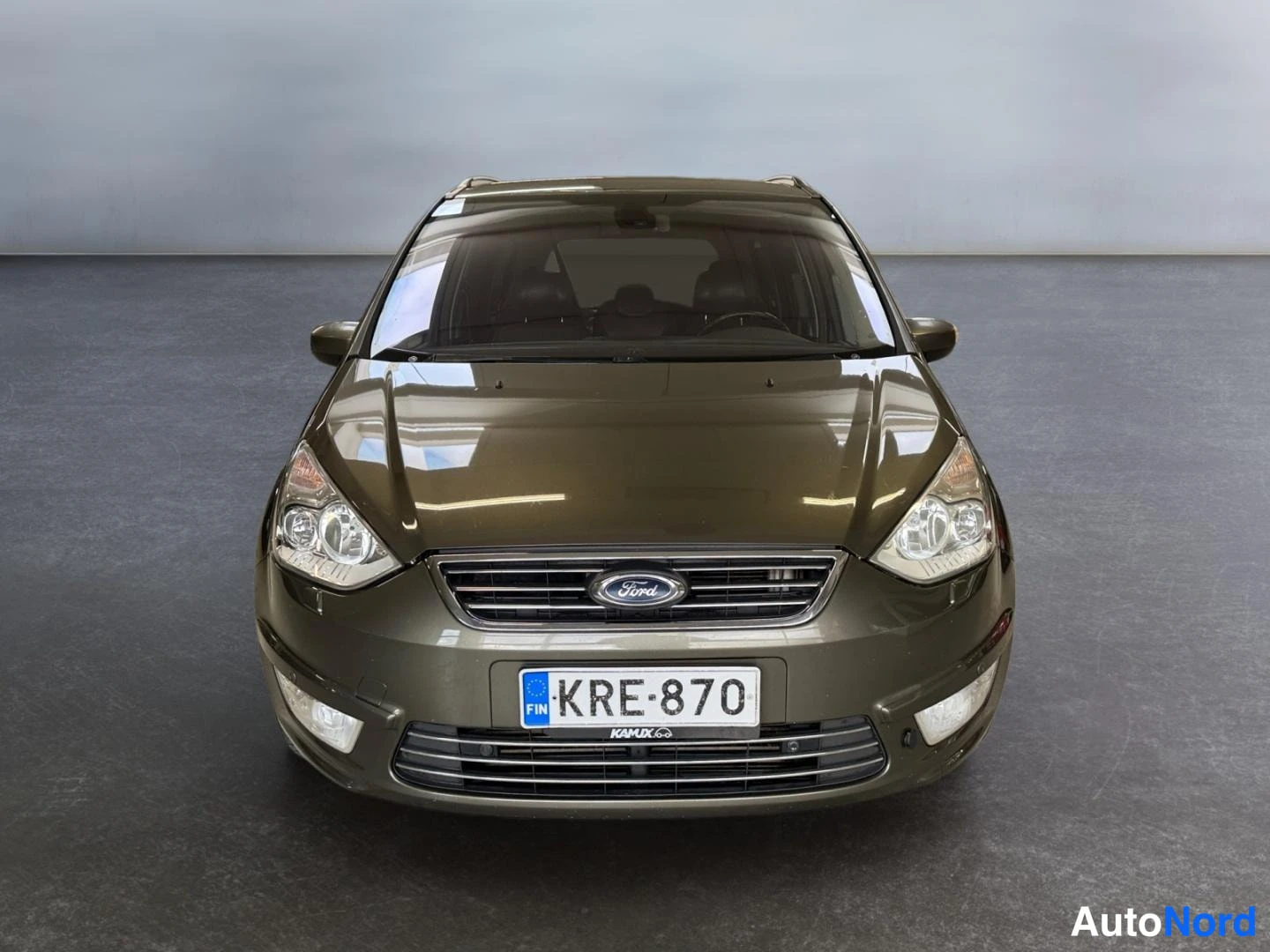 Harmaa Ford Galaxy 2011, edestä, kuva 4