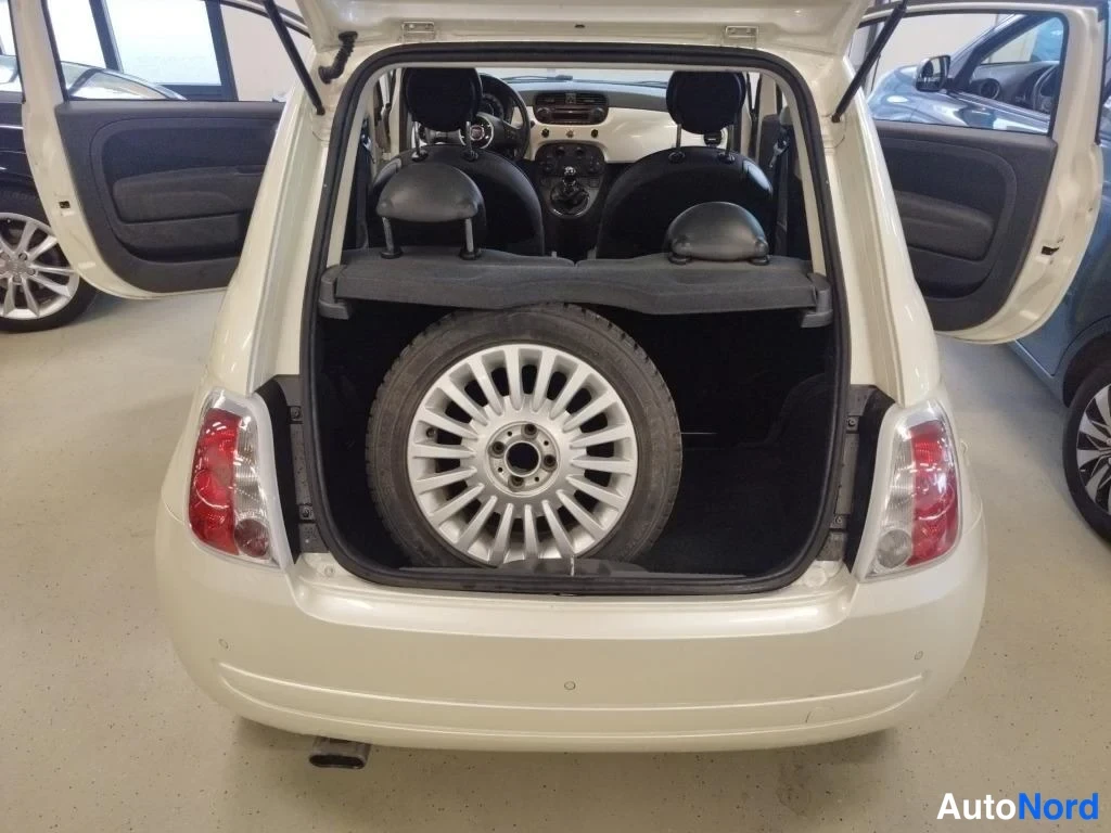 Valkoinen Fiat 500 2013, tavaratila, kuva 13