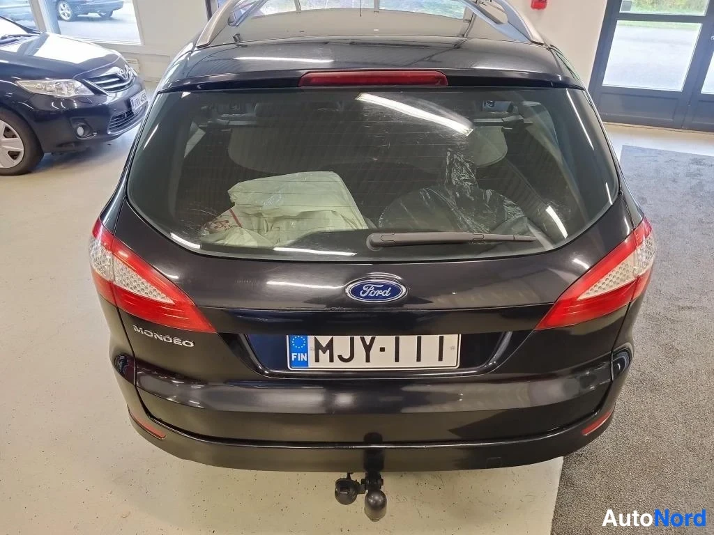 Musta Ford Mondeo 2008, takaa, kuva 11