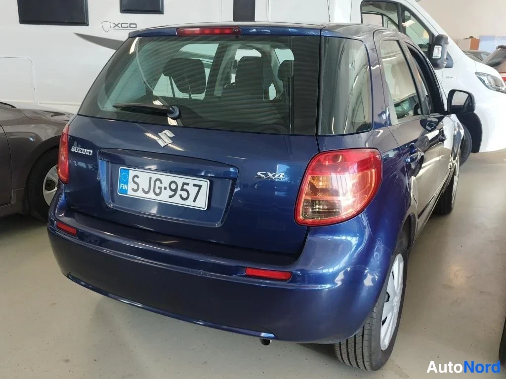 Sininen Suzuki SX4 2006, takaviisto, kuva 3