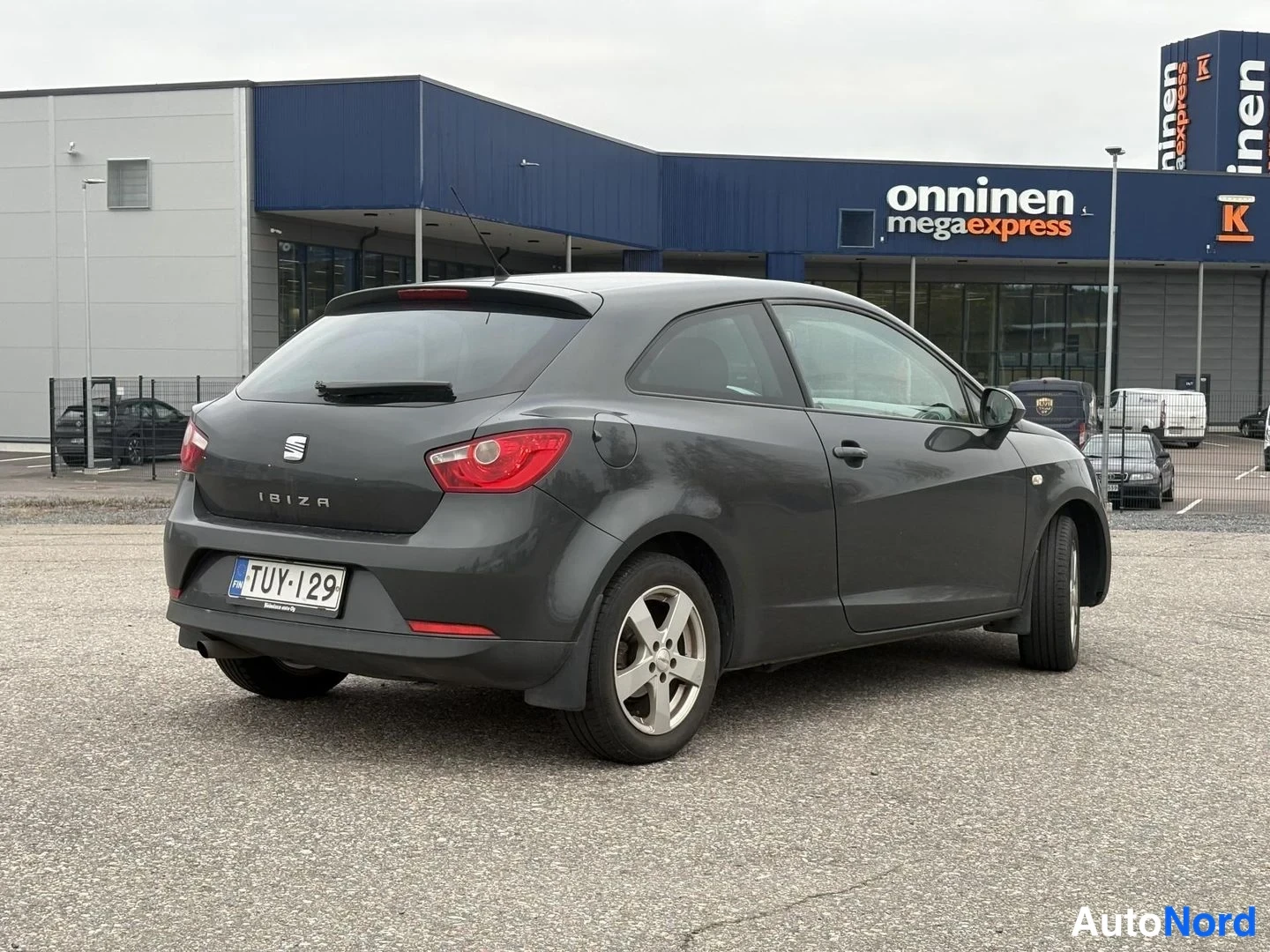 Harmaa Seat Ibiza 2009, takaviisto, kuva 3
