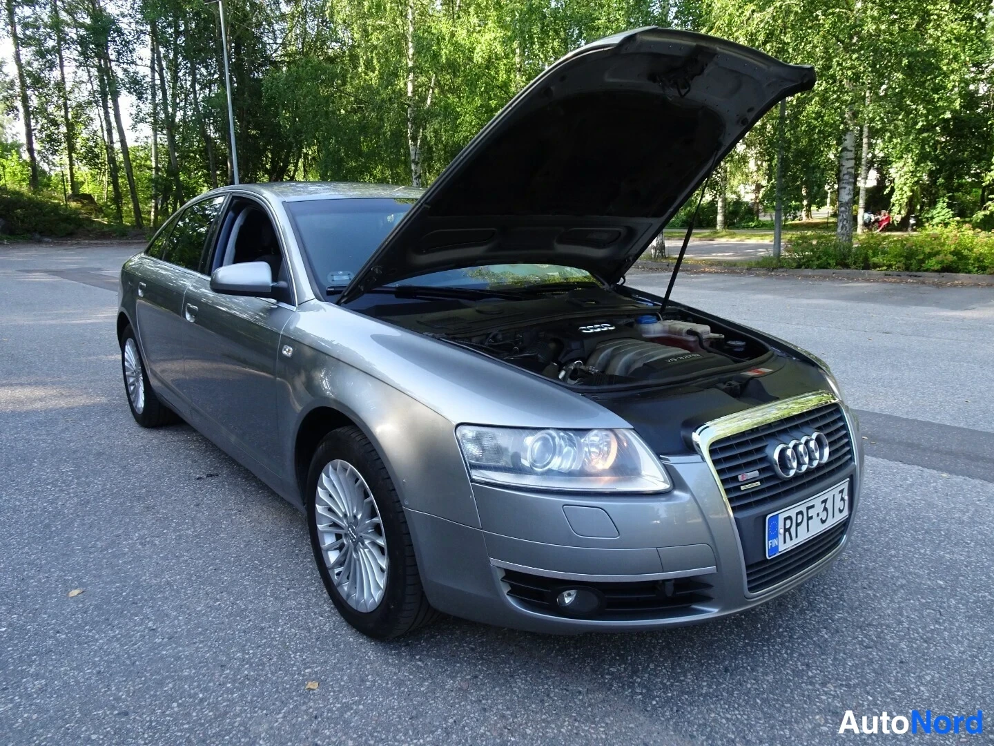 Harmaa Audi A6 2006, etuviisto, keula oikealle, kuva 4