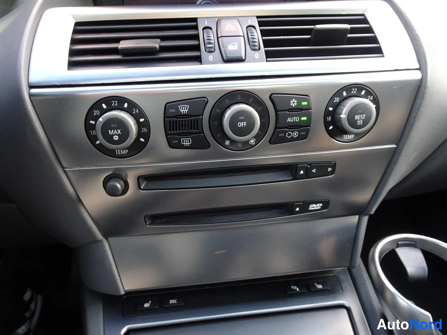 Musta BMW 645i 2004, yksityiskohta, kuva 32