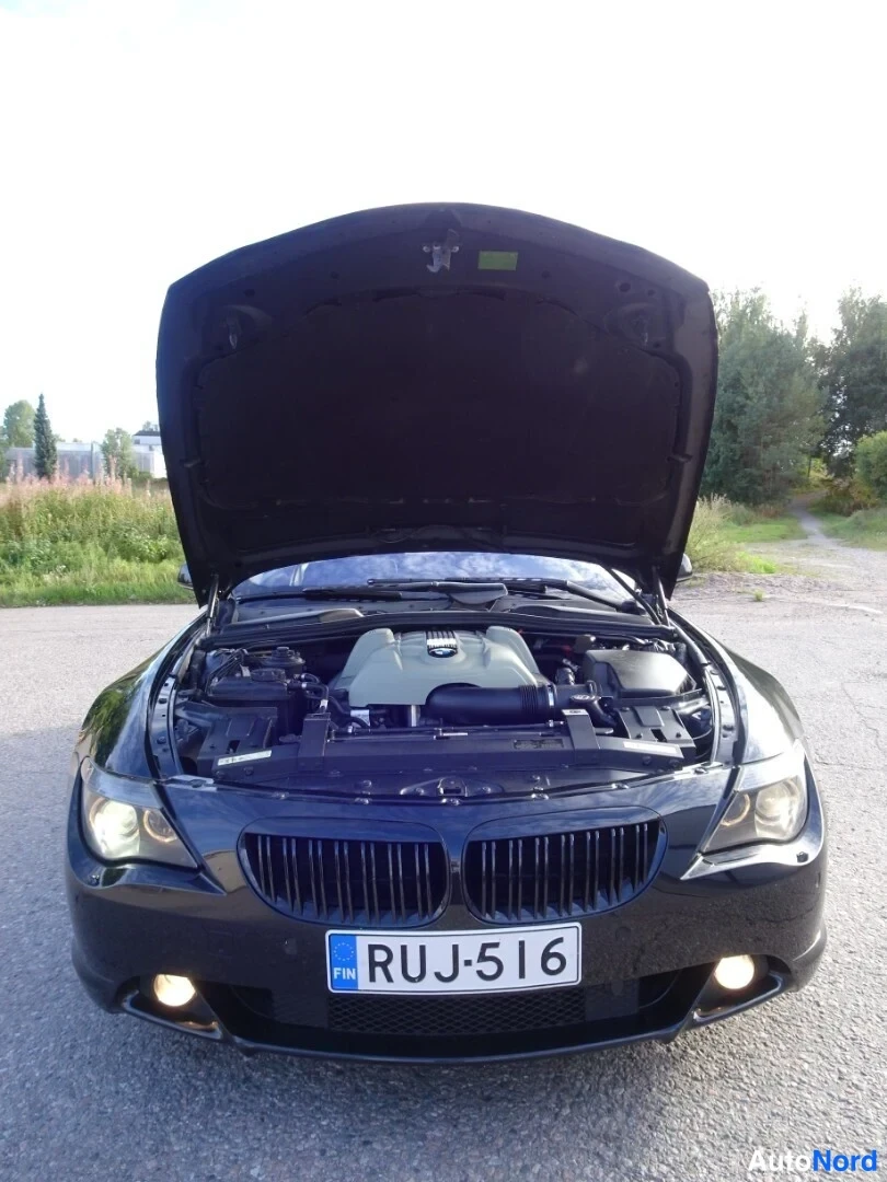 Musta BMW 645i 2004, edestä, kuva 8