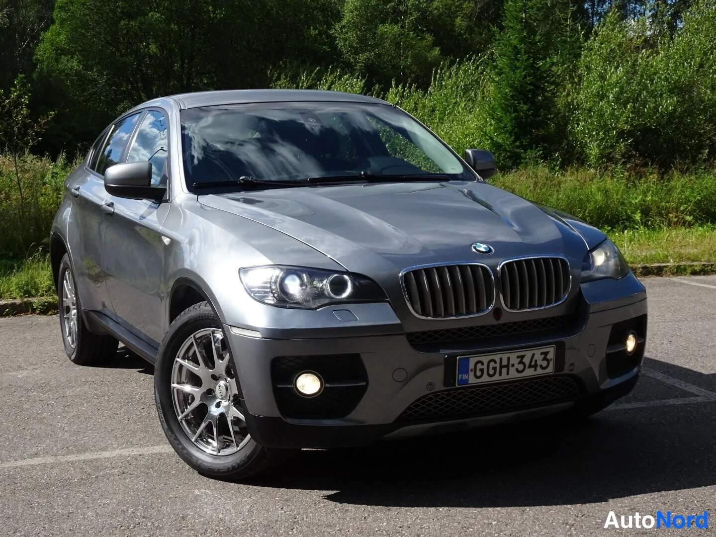 Hopea BMW X6 xDrive40d 2011, etuviisto, keula oikealle, kuva 5