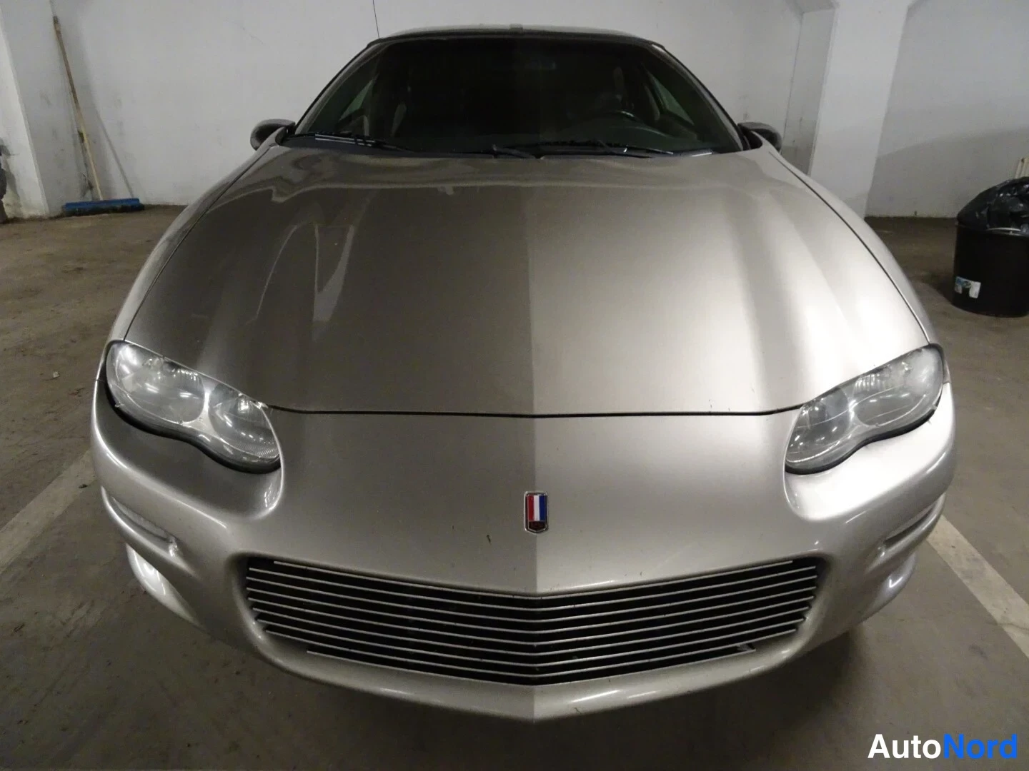 Hopea Chevrolet Camaro 1999, edestä, kuva 10