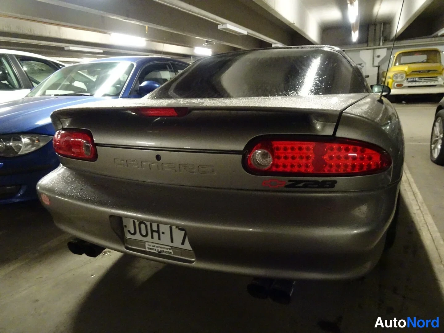 Hopea Chevrolet Camaro 1999, takaviisto, kuva 14
