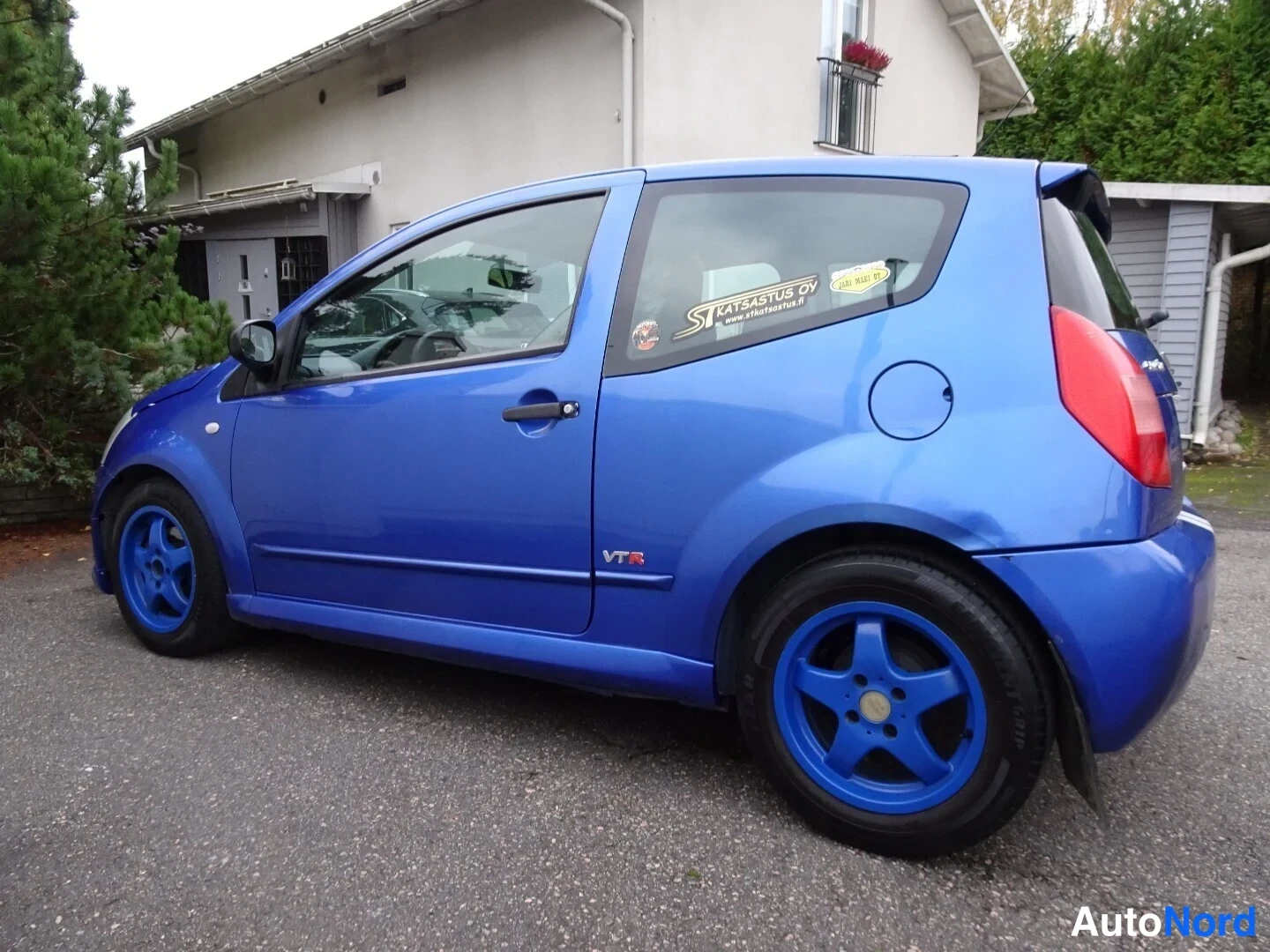 Blue Citroen C2 2004, rear three-quarter, photo 18