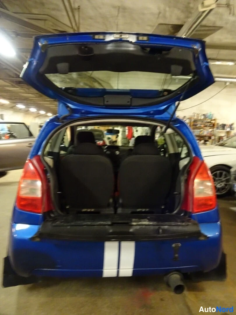 Blue Citroen C2 2004, rear seats, photo 29