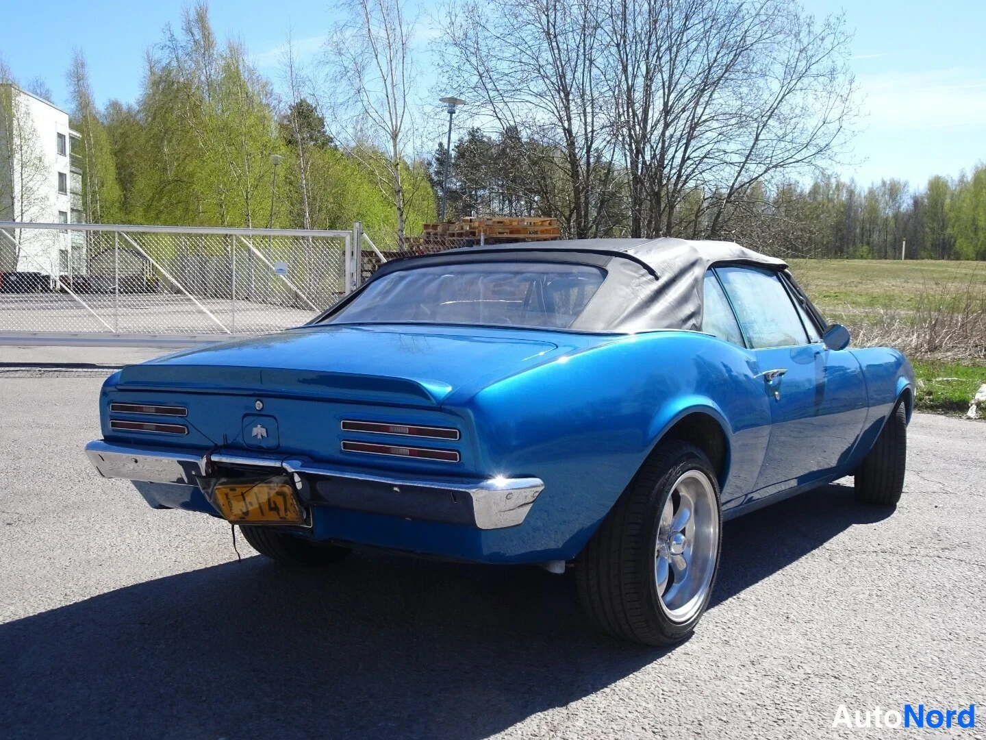 Sininen Pontiac Firebird 1967, takaviisto, kuva 15