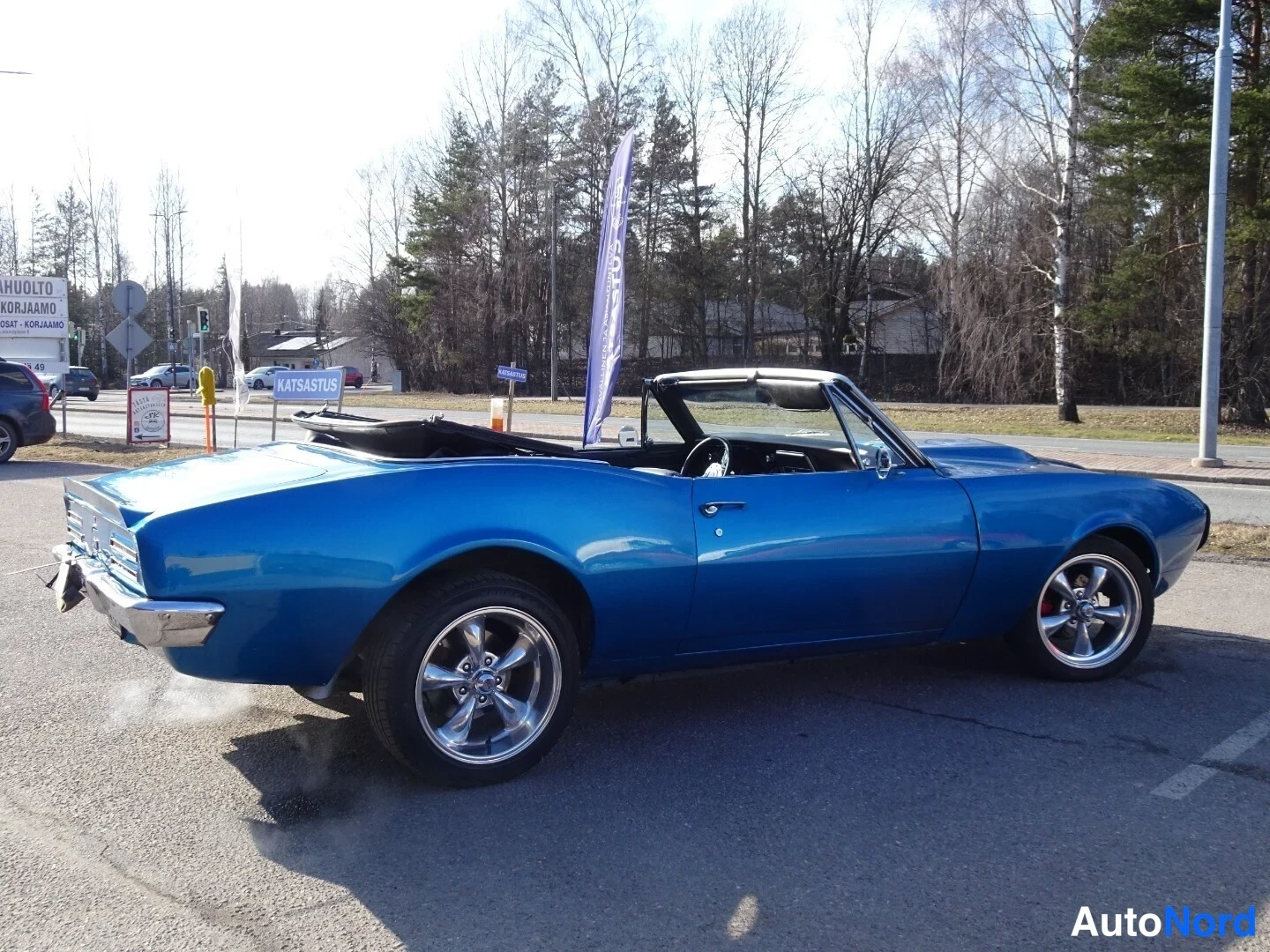 Sininen Pontiac Firebird 1967, kuva 40