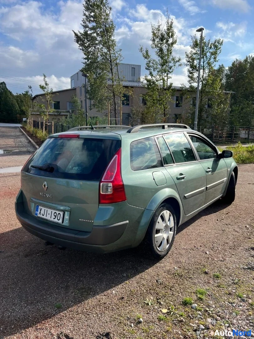Vihreä Renault Megane 2006, takaviisto, kuva 9