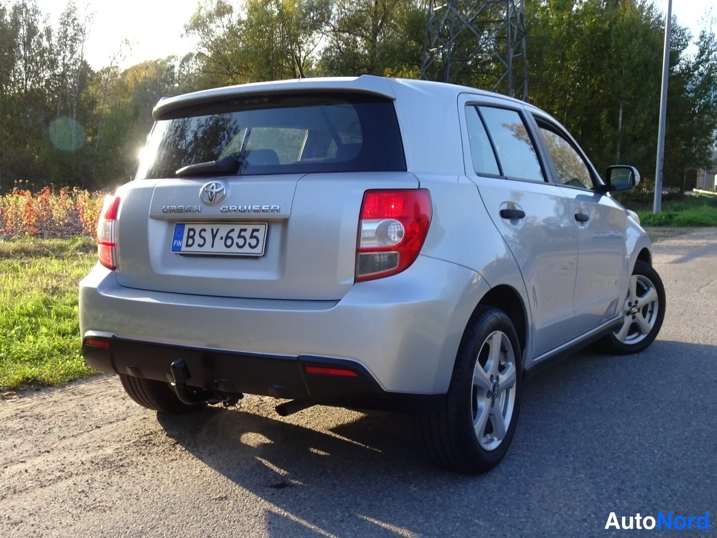 Silver Toyota Urban Cruiser 2009, rear three-quarter, photo 16