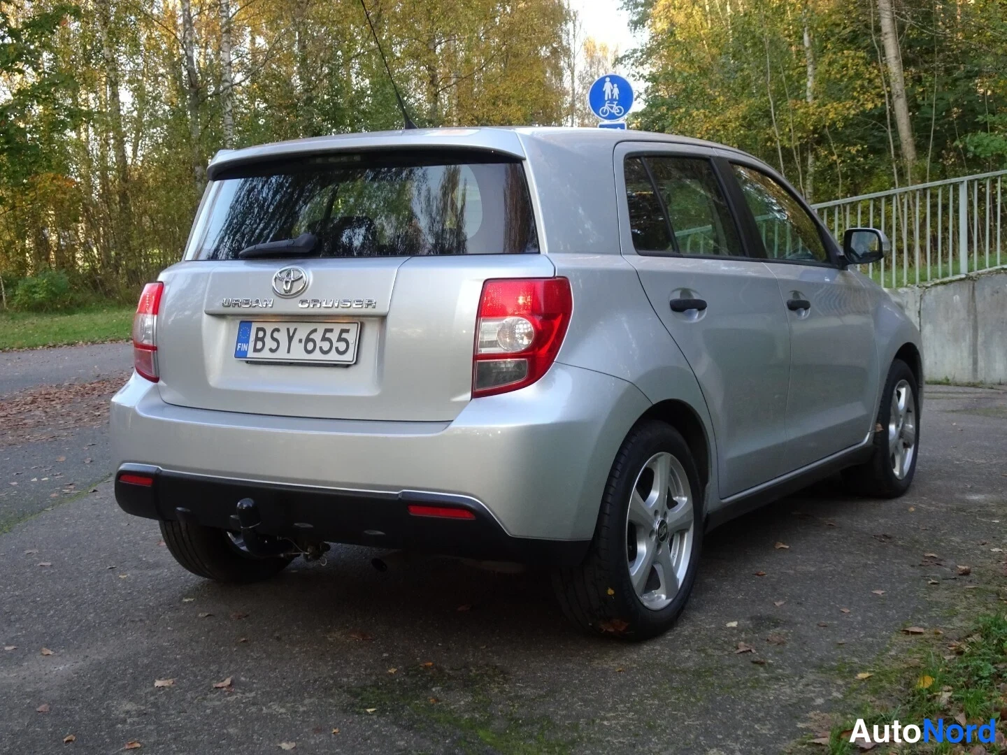 Silver Toyota Urban Cruiser 2009, rear three-quarter, photo 21