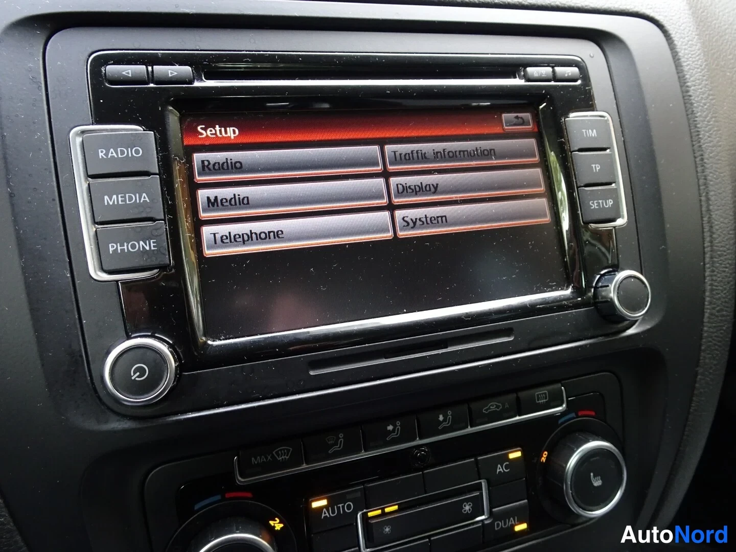 Hopea Volkswagen Jetta 2012, yksityiskohta, kuva 22