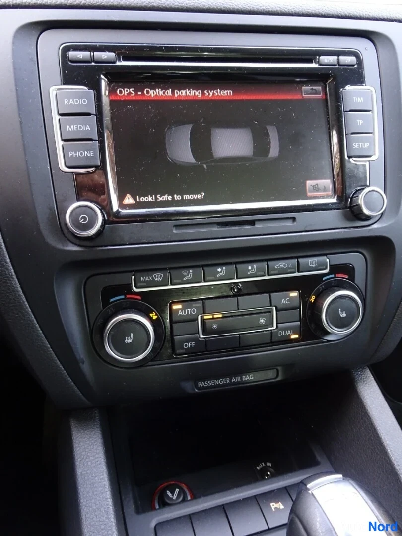 Hopea Volkswagen Jetta 2012, yksityiskohta, kuva 23