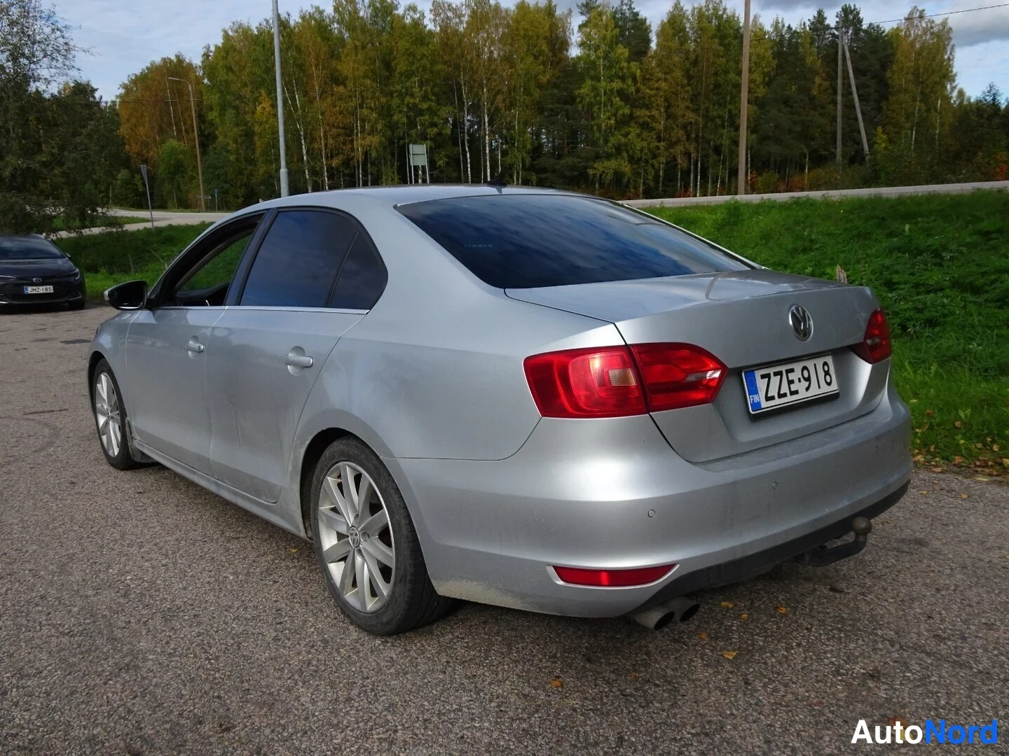 Hopea Volkswagen Jetta 2012, takaviisto, kuva 10