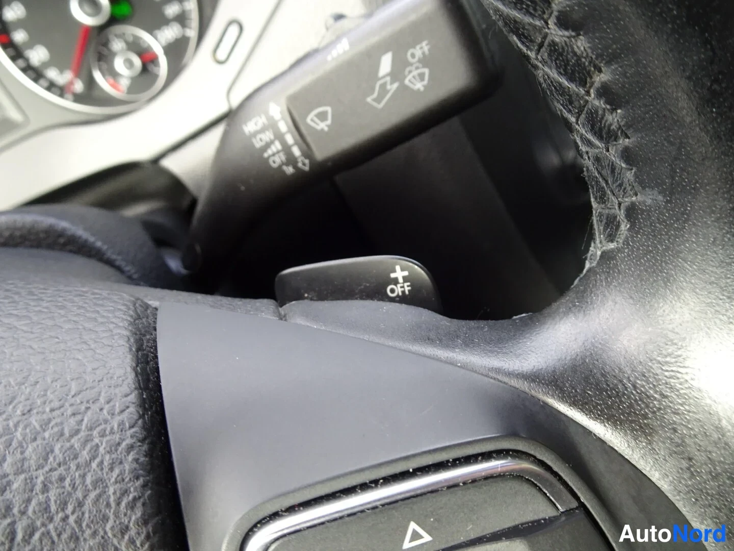 Hopea Volkswagen Jetta 2012, yksityiskohta, kuva 26