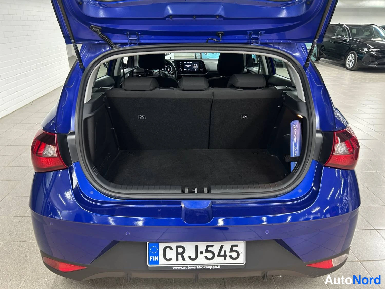 Sininen Hyundai I20 2023, takaa, kuva 8