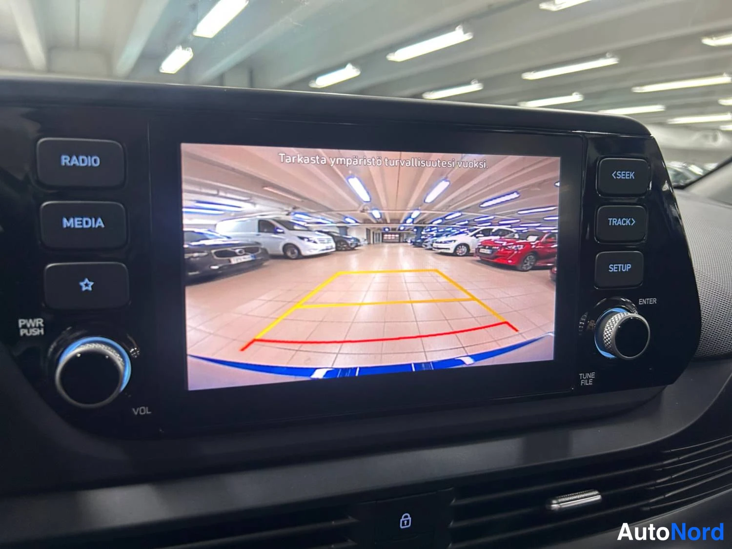 Sininen Hyundai I20 2023, yksityiskohta, kuva 18