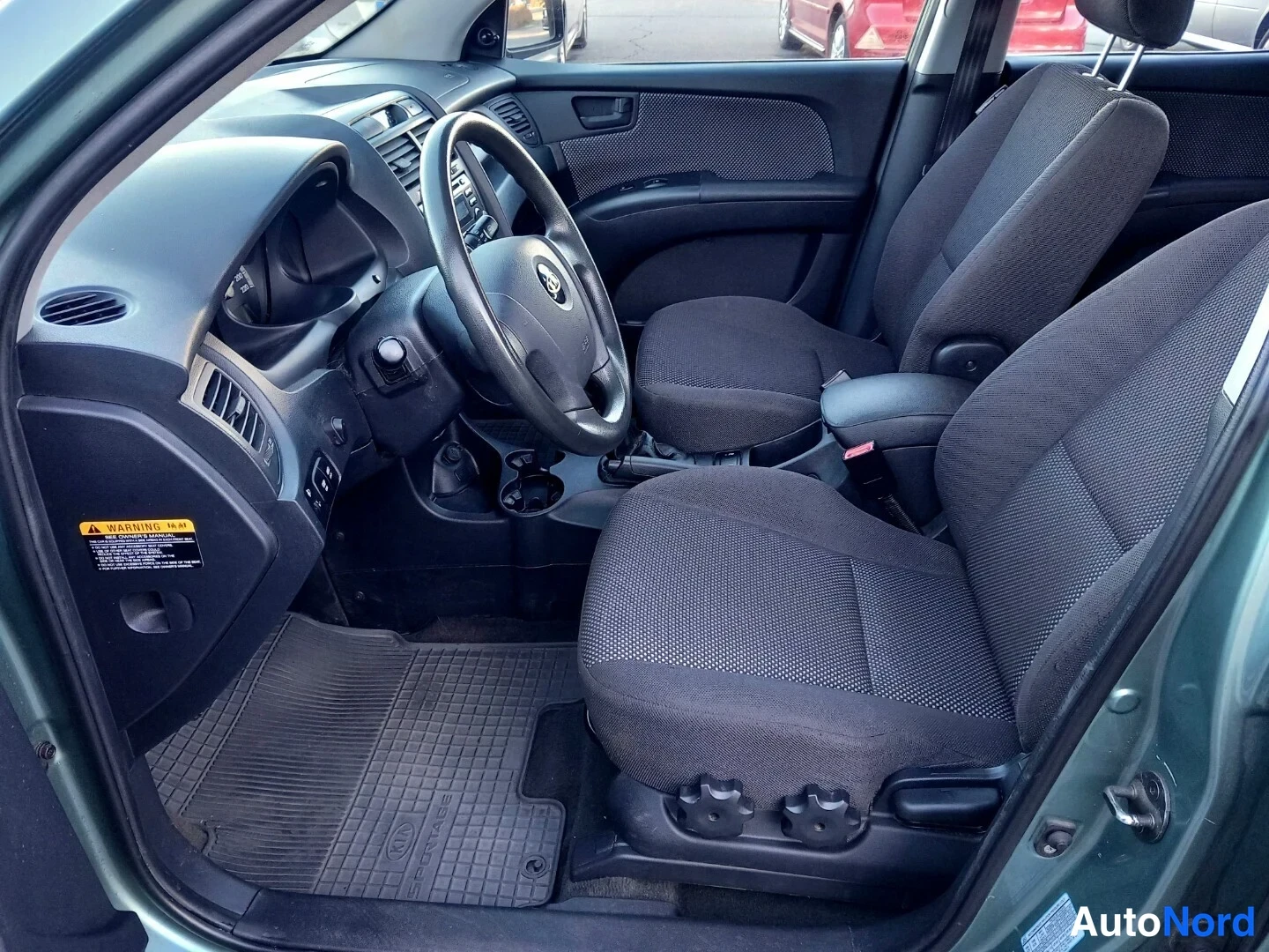 Vihreä Kia Sportage 2007, etuistuimet, kuva 22