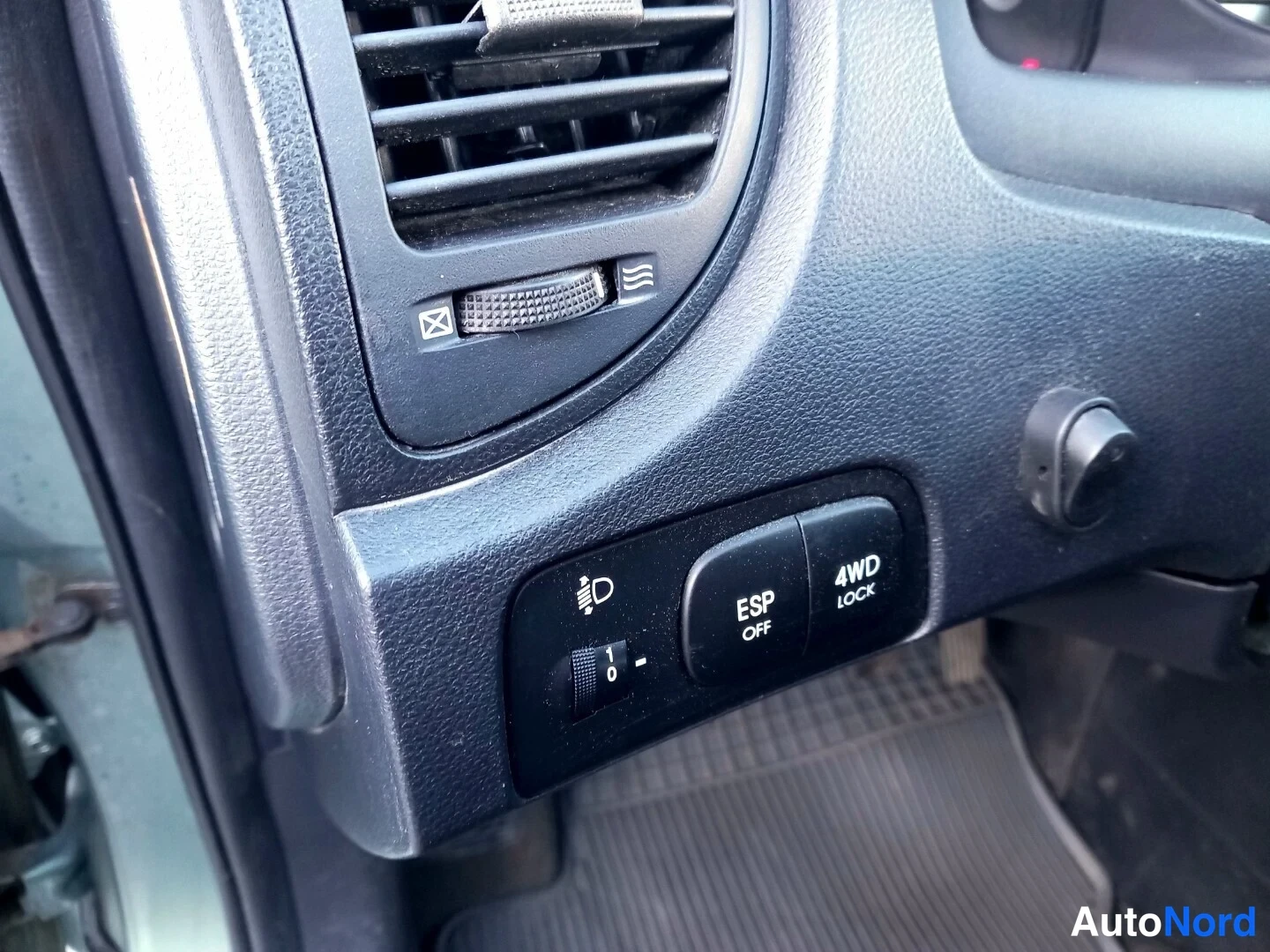 Vihreä Kia Sportage 2007, yksityiskohta, kuva 27