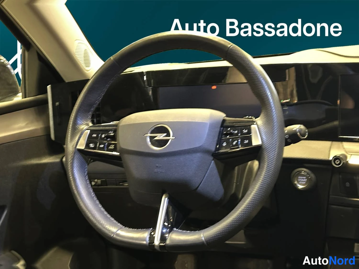 Harmaa Opel Astra Sports Tourer 2024, yksityiskohta, kuva 27