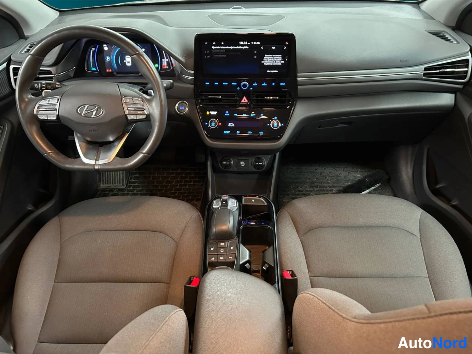 Harmaa Hyundai Ioniq 2021, ohjaamo, kuva 9