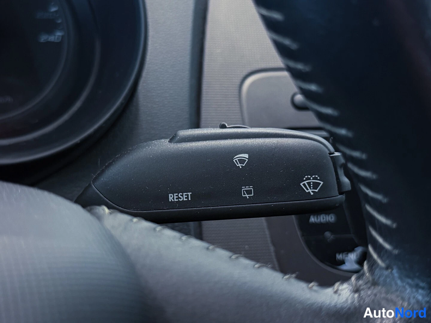 Sininen Seat Ibiza 2013, yksityiskohta, kuva 19