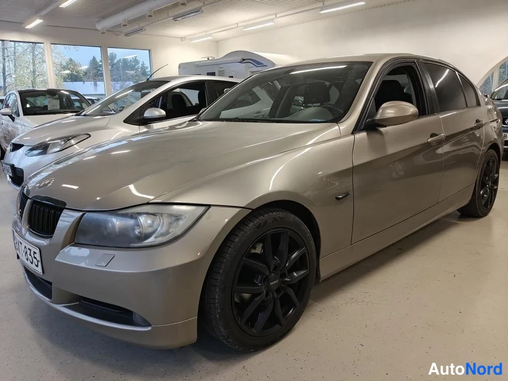 BMW 318i 2008
