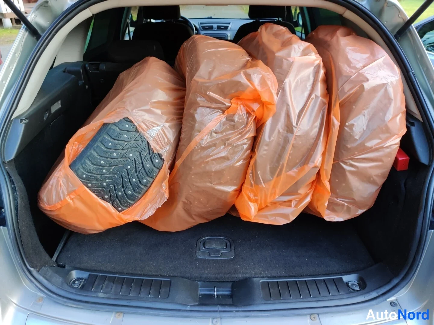 Beige Fiat Croma 2008, tavaratila, kuva 30