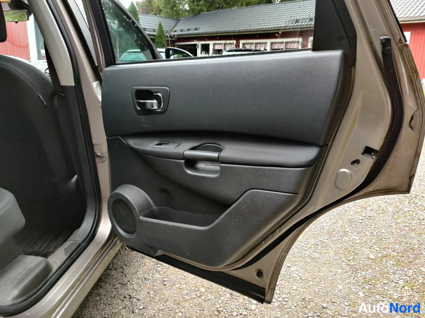Beige Nissan Qashqai+2 2009, detalj, bild 37