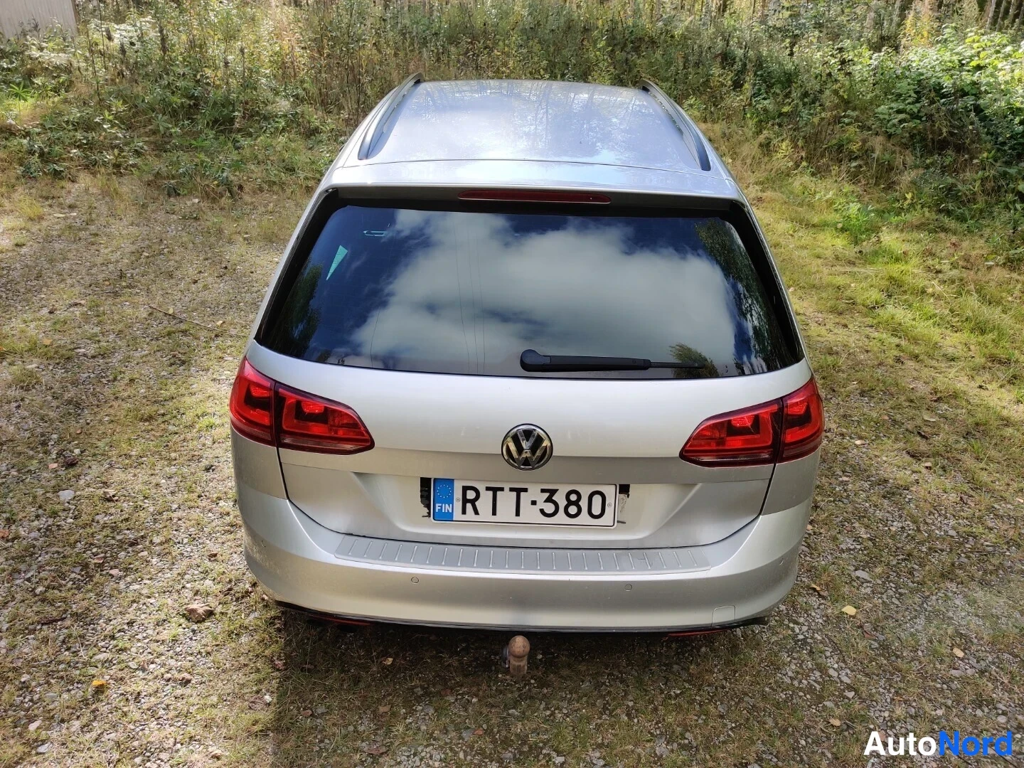 Hopea Volkswagen Golf Variant 2015, takaa, kuva 22