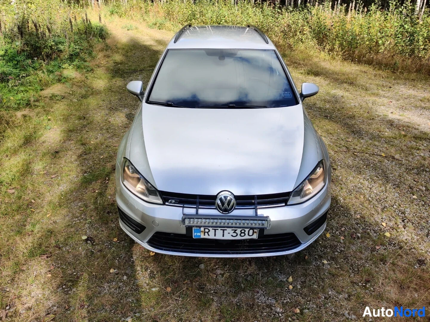 Hopea Volkswagen Golf Variant 2015, edestä, kuva 12