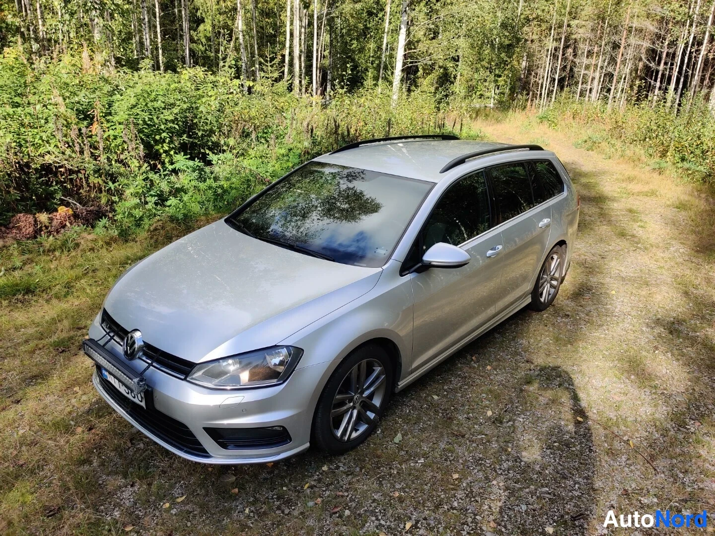 Hopea Volkswagen Golf Variant 2015, etuviisto, keula vasemmalle, kuva 4