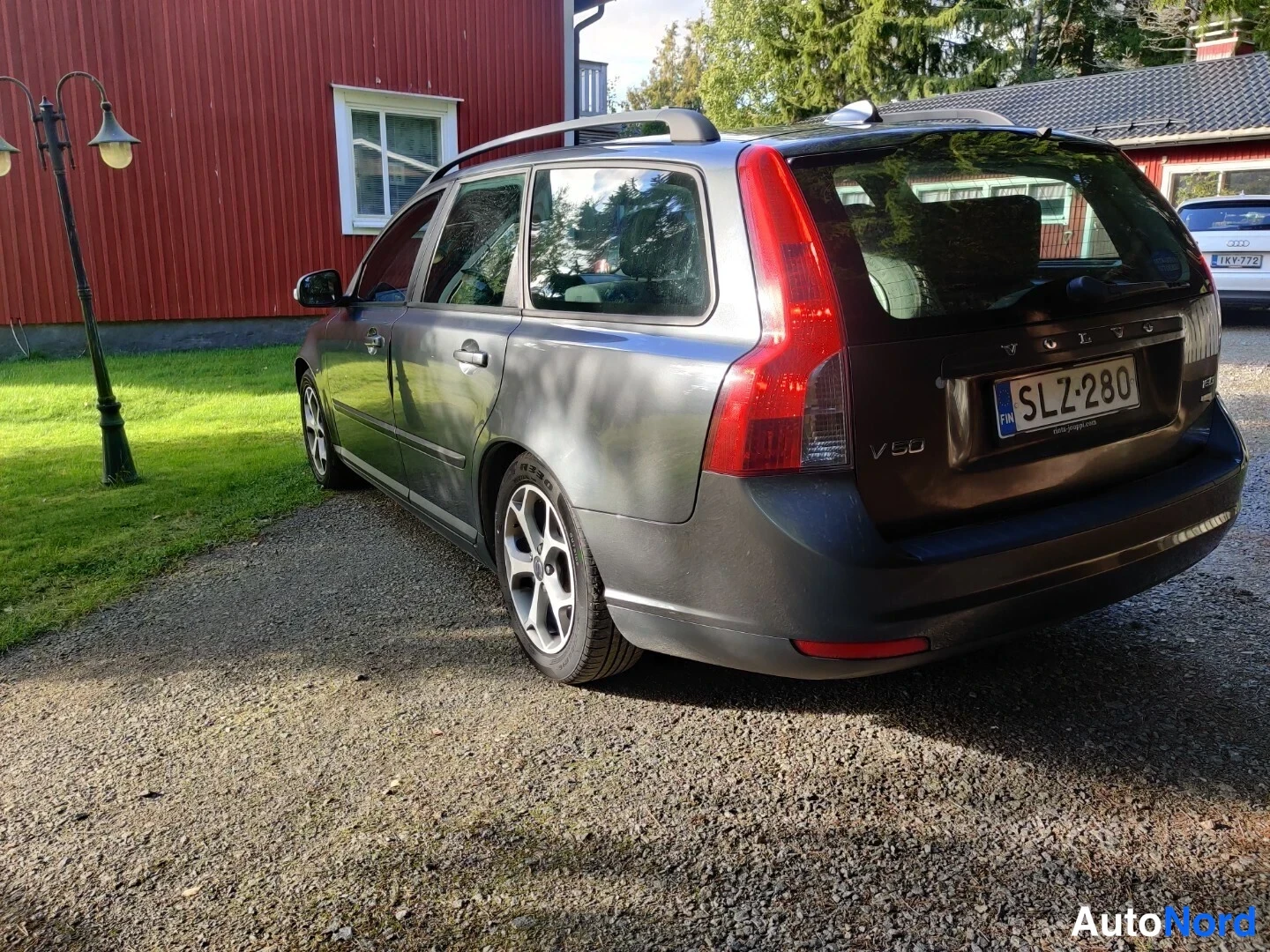 Harmaa Volvo V50 2009, takaviisto, kuva 17