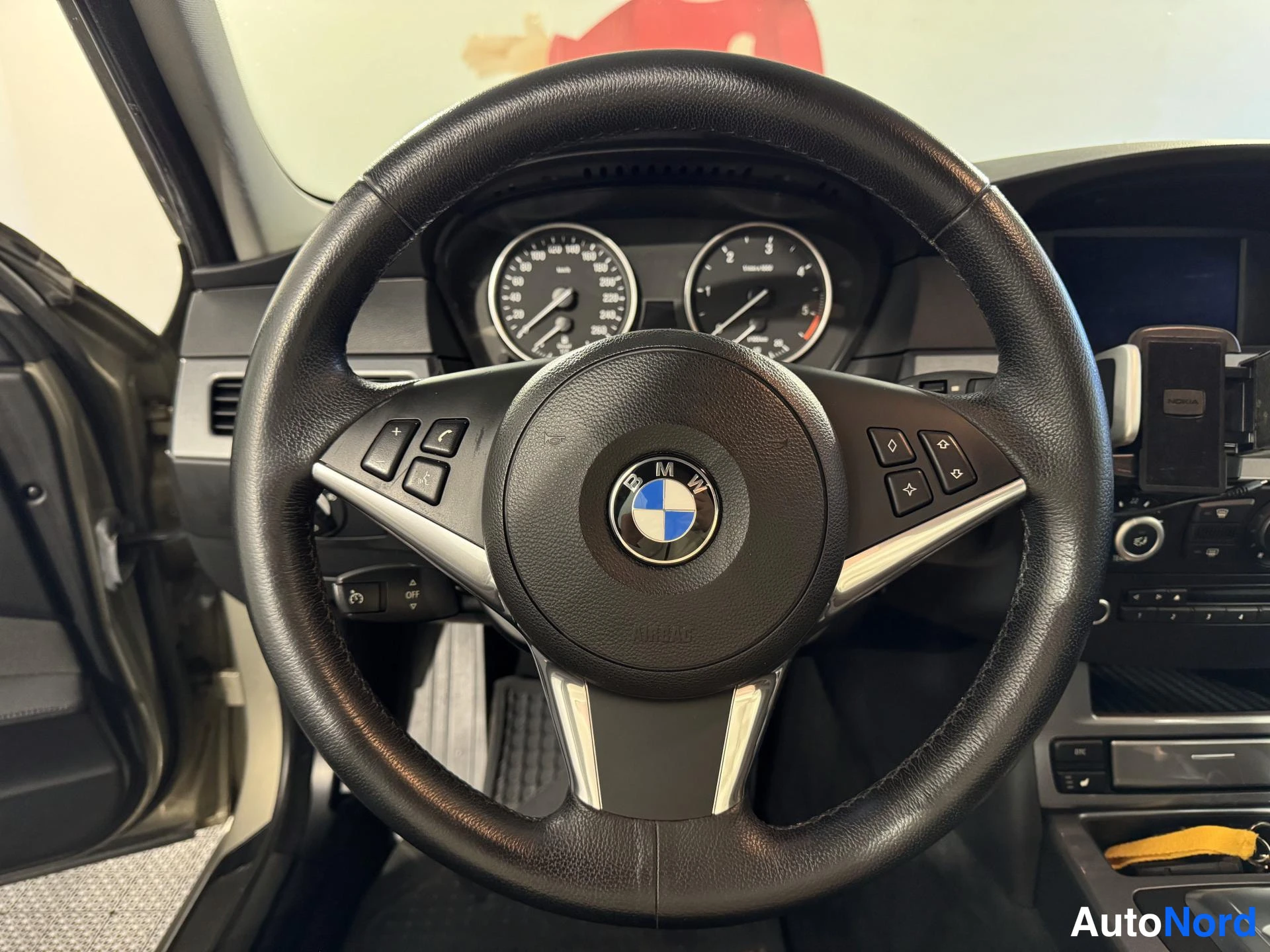 Kupari BMW 520d 2010, yksityiskohta, kuva 15