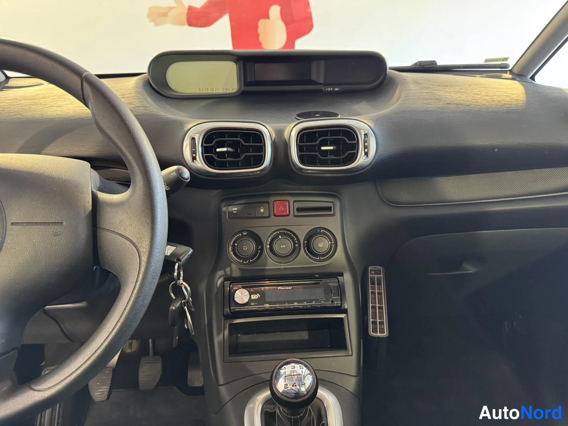 Sininen Citroen C3 Picasso 2010, ohjaamo, kuva 13
