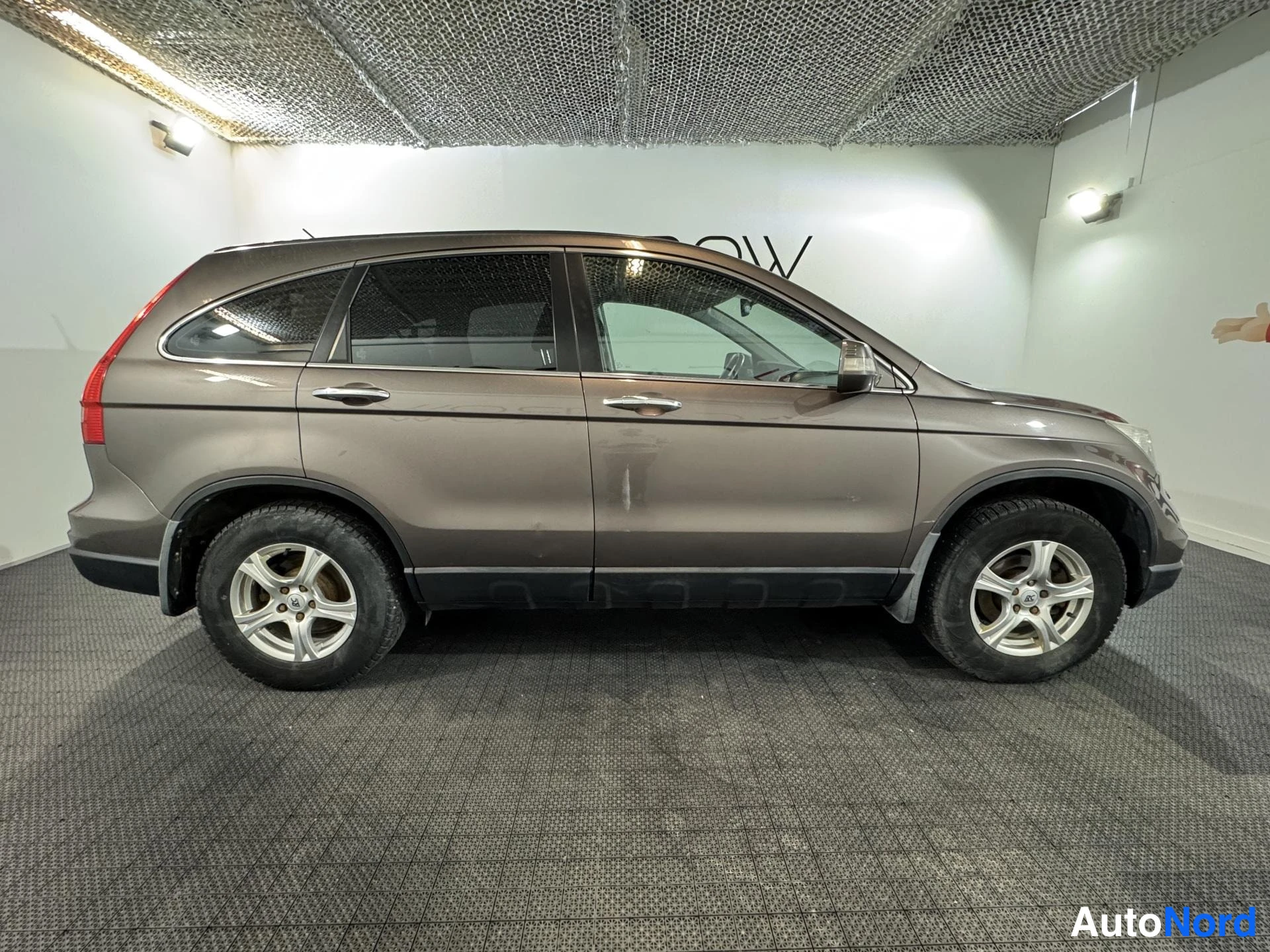 Kupari Honda CR-V 2010, etuviisto, keula oikealle, kuva 3
