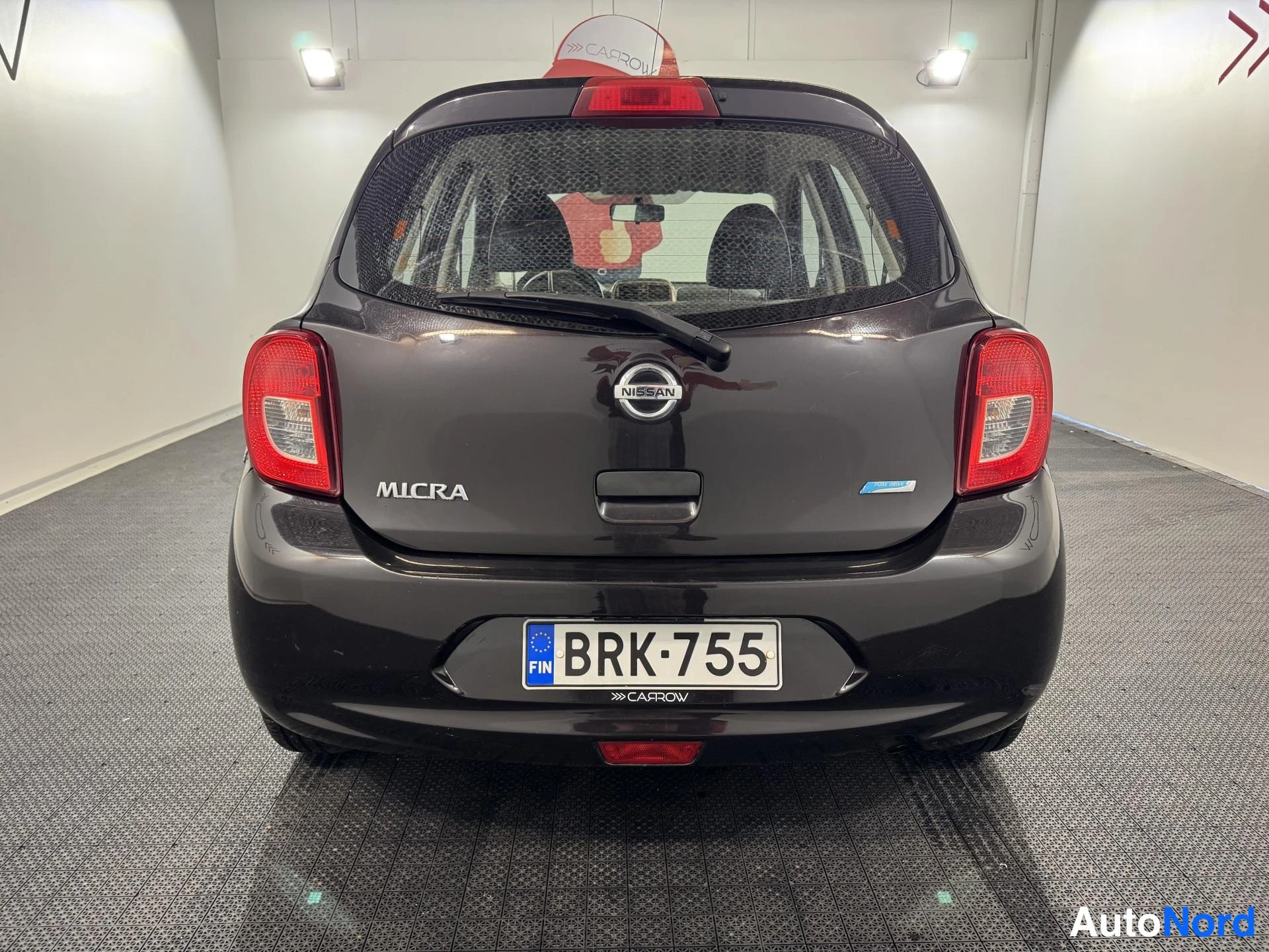 Violetti Nissan Micra 2013, takaa, kuva 8