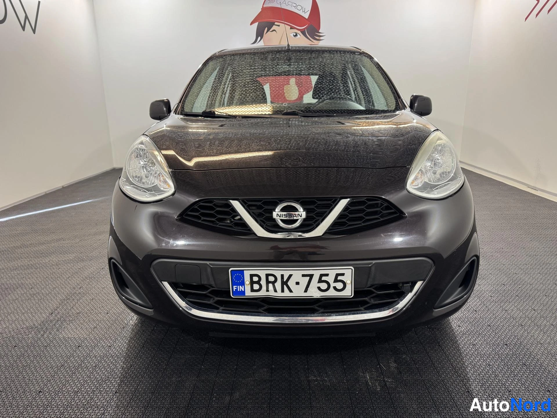 Violetti Nissan Micra 2013, edestä, kuva 4