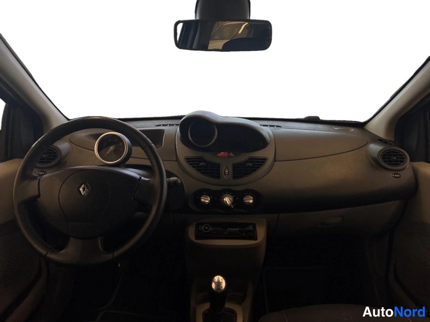 Sininen Renault Twingo 2008, ohjaamo, kuva 11