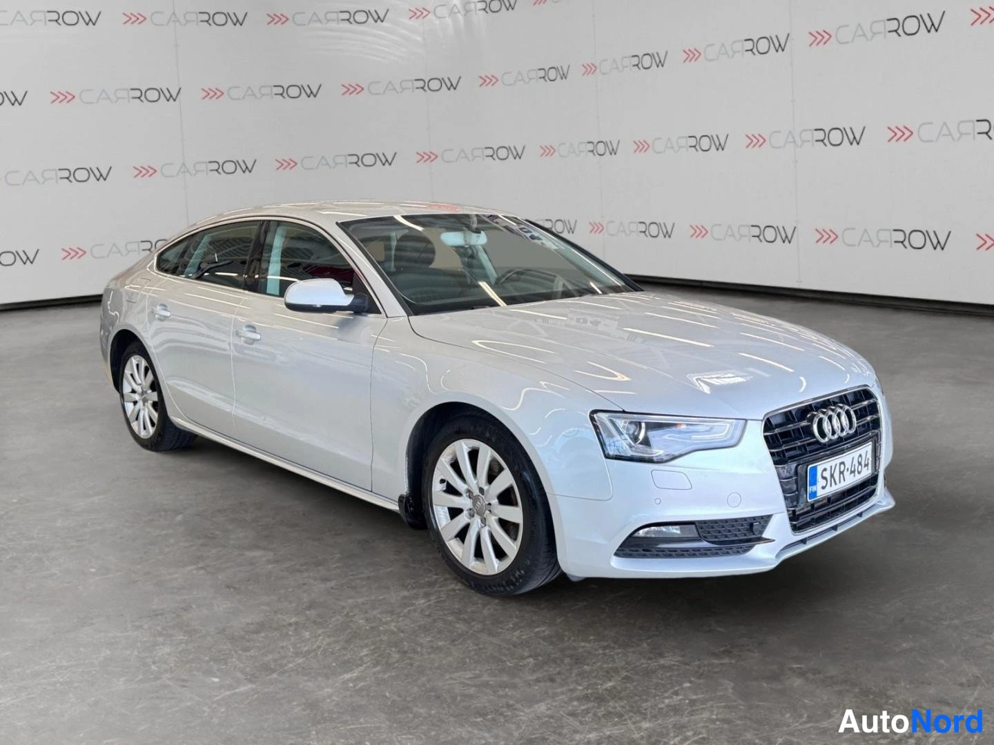 Hopea Audi A5 Sportback 2012, etuviisto, keula oikealle, kuva 2
