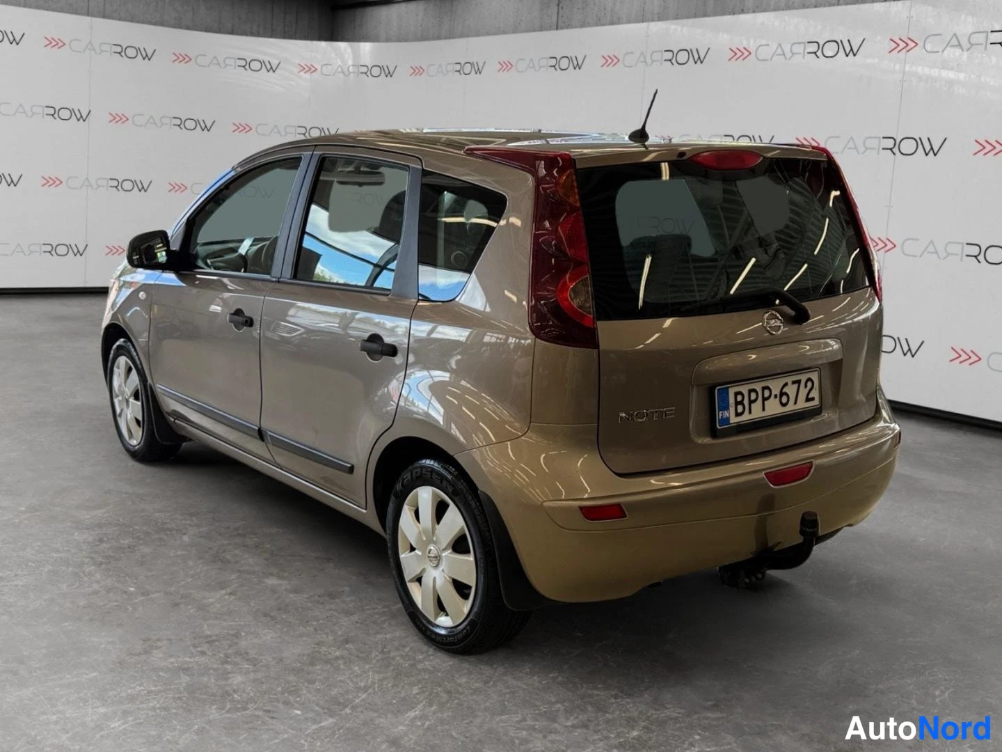 Ruskea Nissan Note 2012, takaviisto, kuva 7