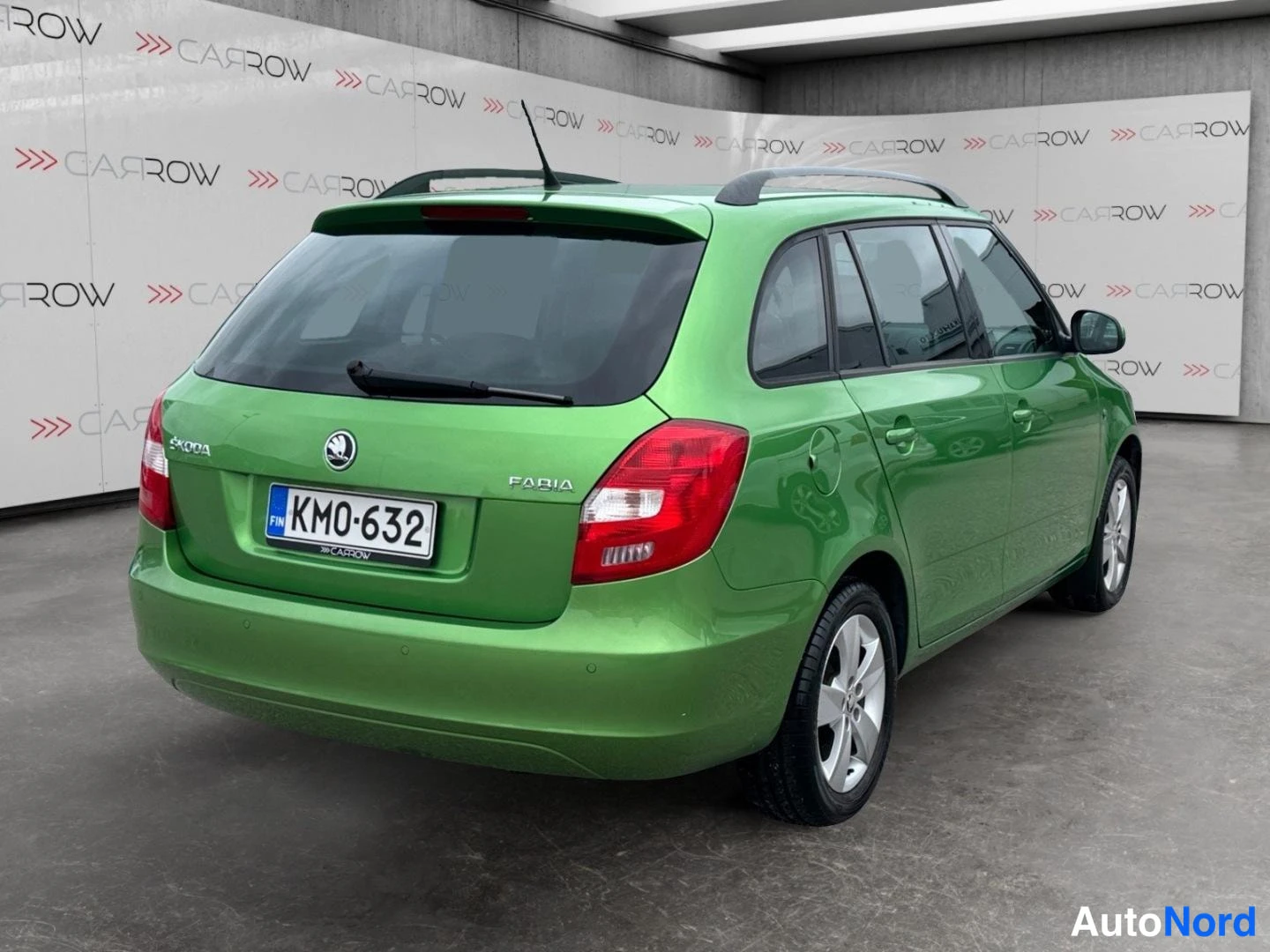 Vihreä Skoda Fabia 2014, takaviisto, kuva 6