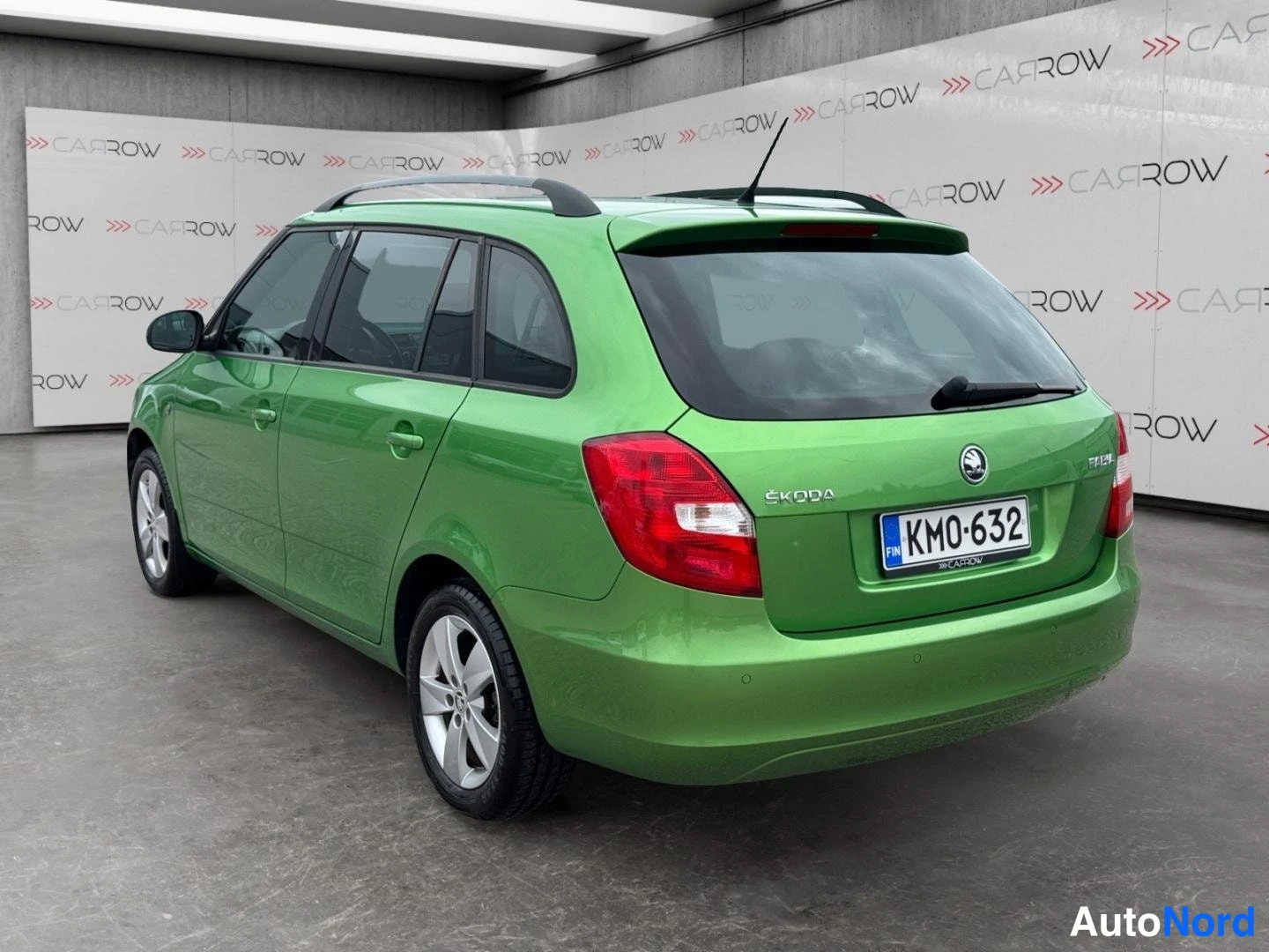 Vihreä Skoda Fabia 2014, takaviisto, kuva 7
