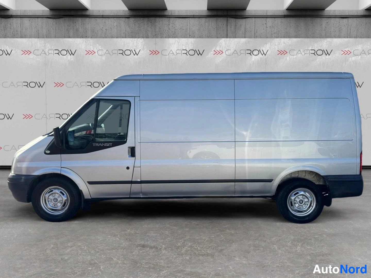 Harmaa Ford Transit 2012, sivulta, kuva 5