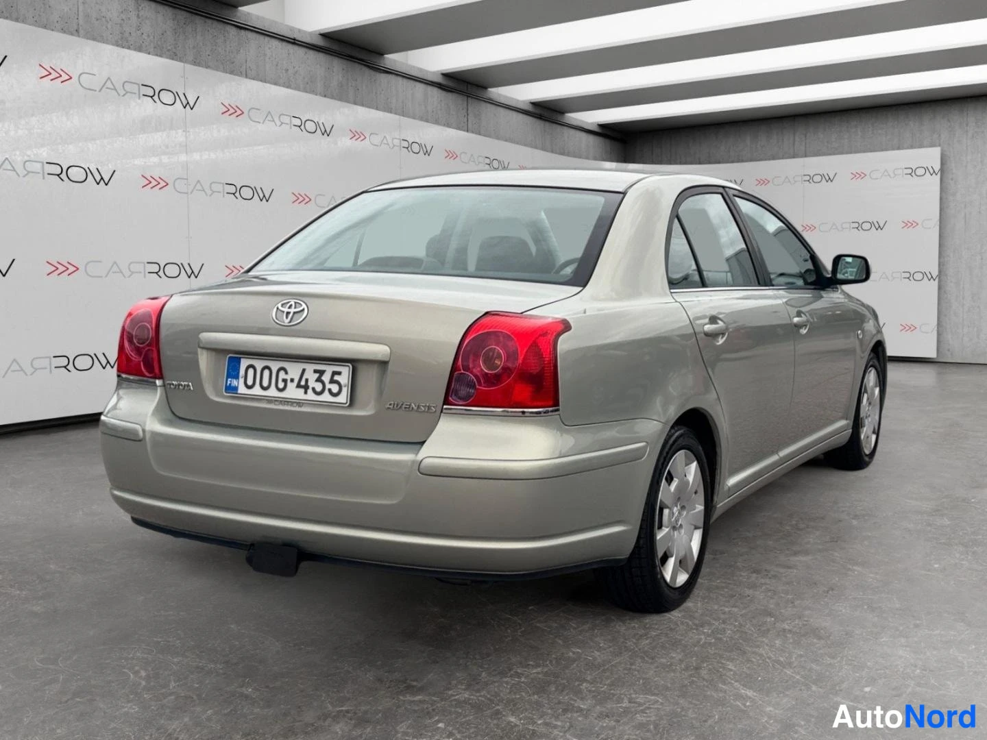 Vihreä Toyota Avensis 2004, takaviisto, kuva 6