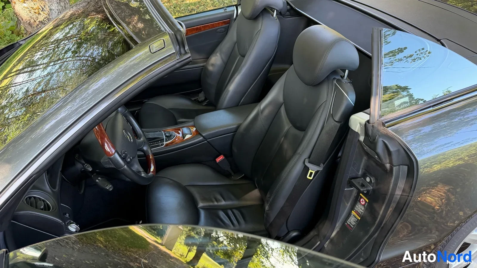Harmaa Mercedes-Benz SL 500 2004, ohjaamo, kuva 16