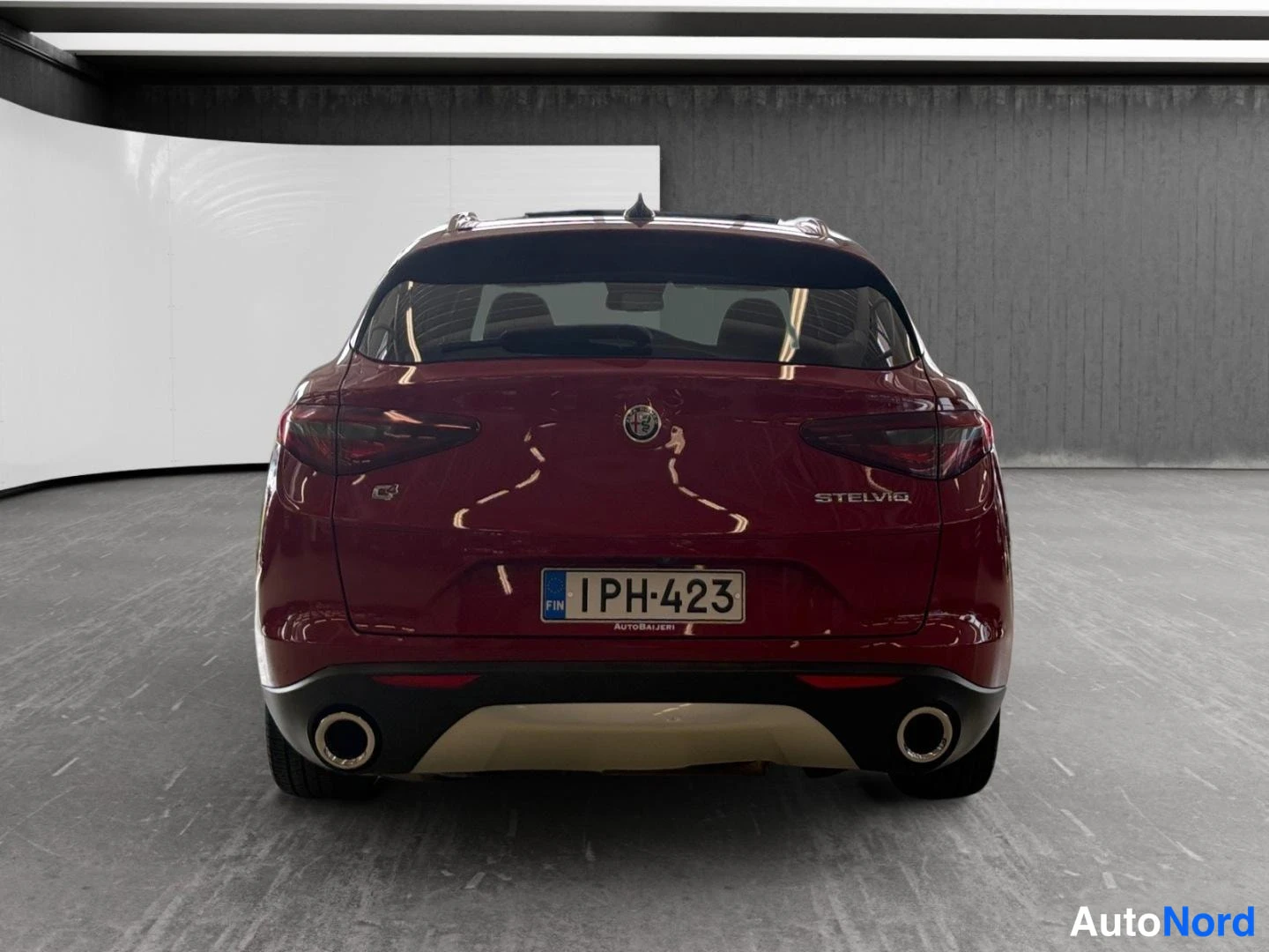 Red Alfa Romeo Stelvio 2020, rear, photo 8